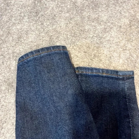 Fidelity denim, belvedere, high rise, ultra slim. 27*31 Great  Condition!‎ - Picture 8 of 15